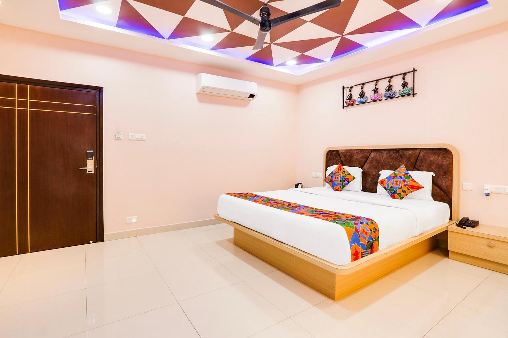 Fabhotel Prime Ravila Grand Hyderabad Exterior foto