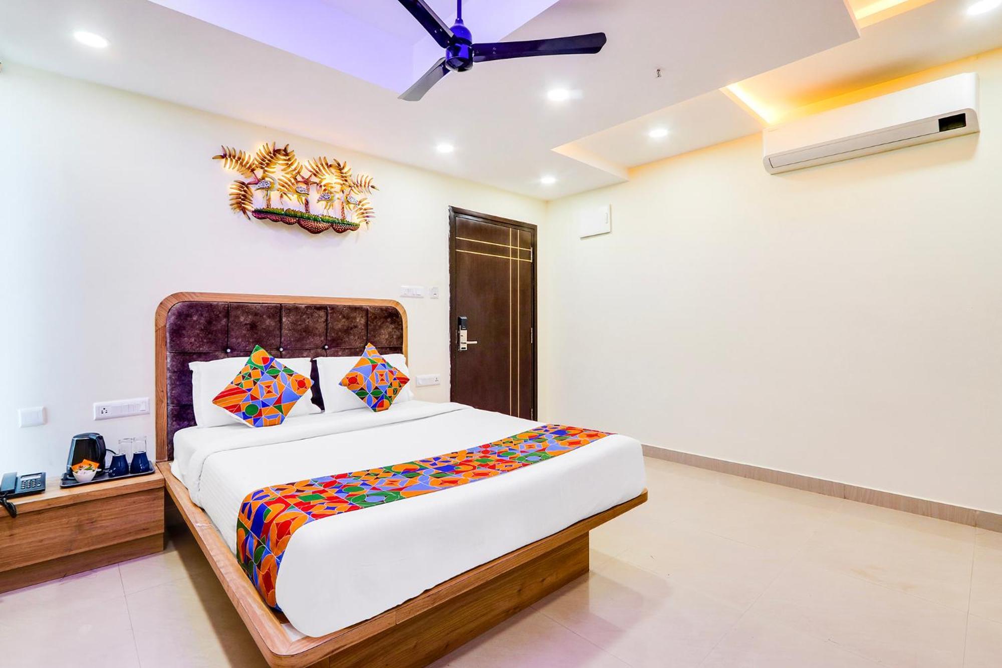 Fabhotel Prime Ravila Grand Hyderabad Exterior foto